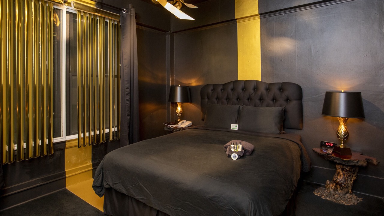 Photo of Bedroom in Chinatown