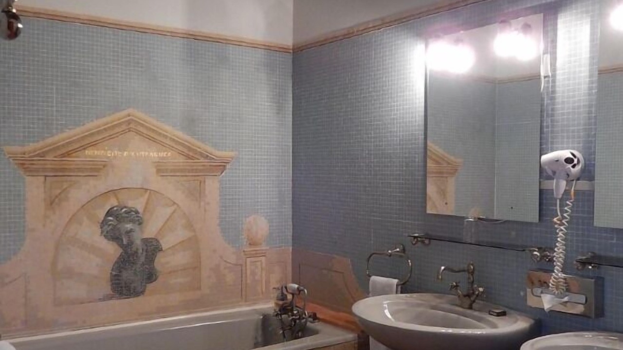 Photo of Bathroom in Chissay-en-Touraine