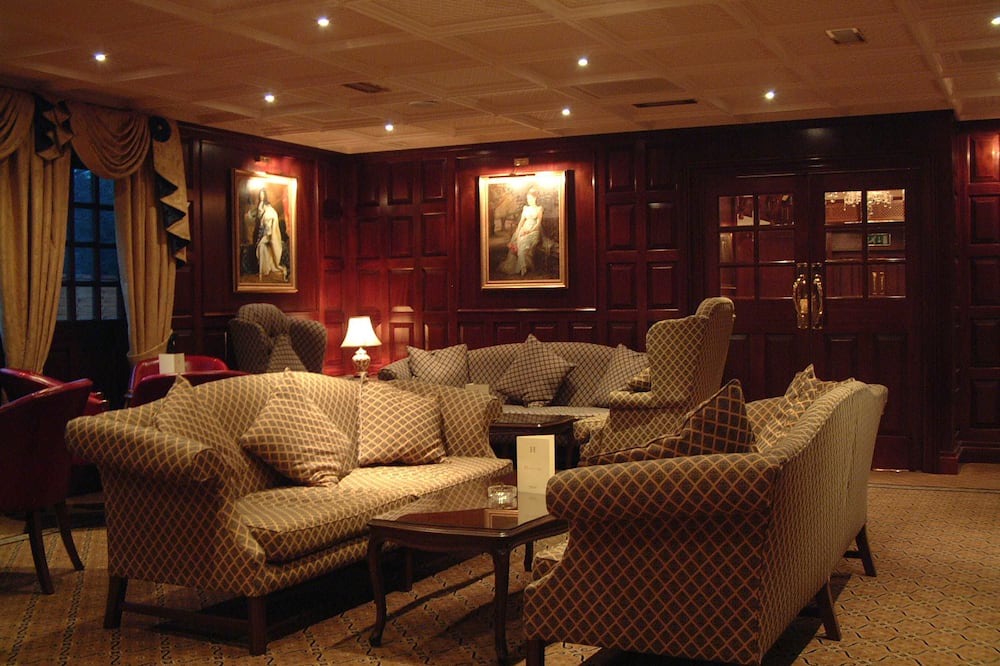 Photo of Others in Manor