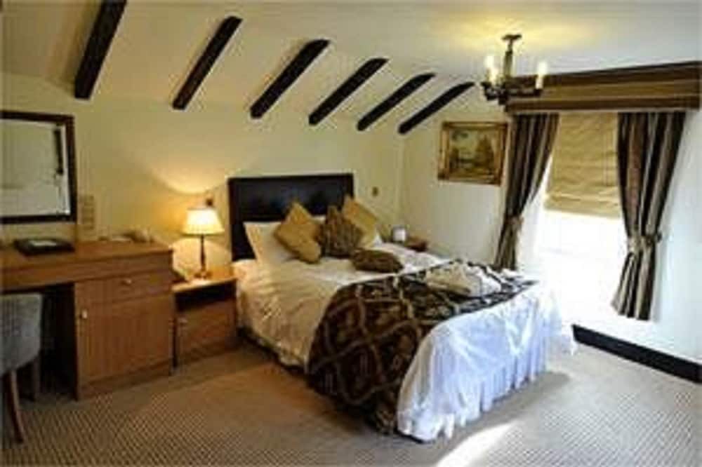 Photo of Bedroom in Manor