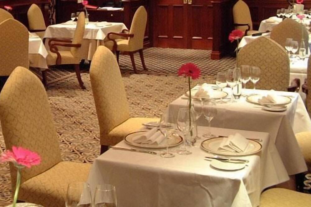 Photo of Others in Manor