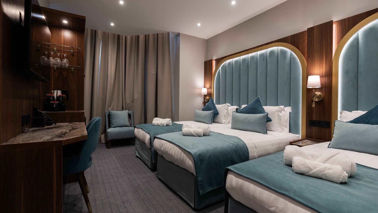 Photo of Bedroom in Earl's Court