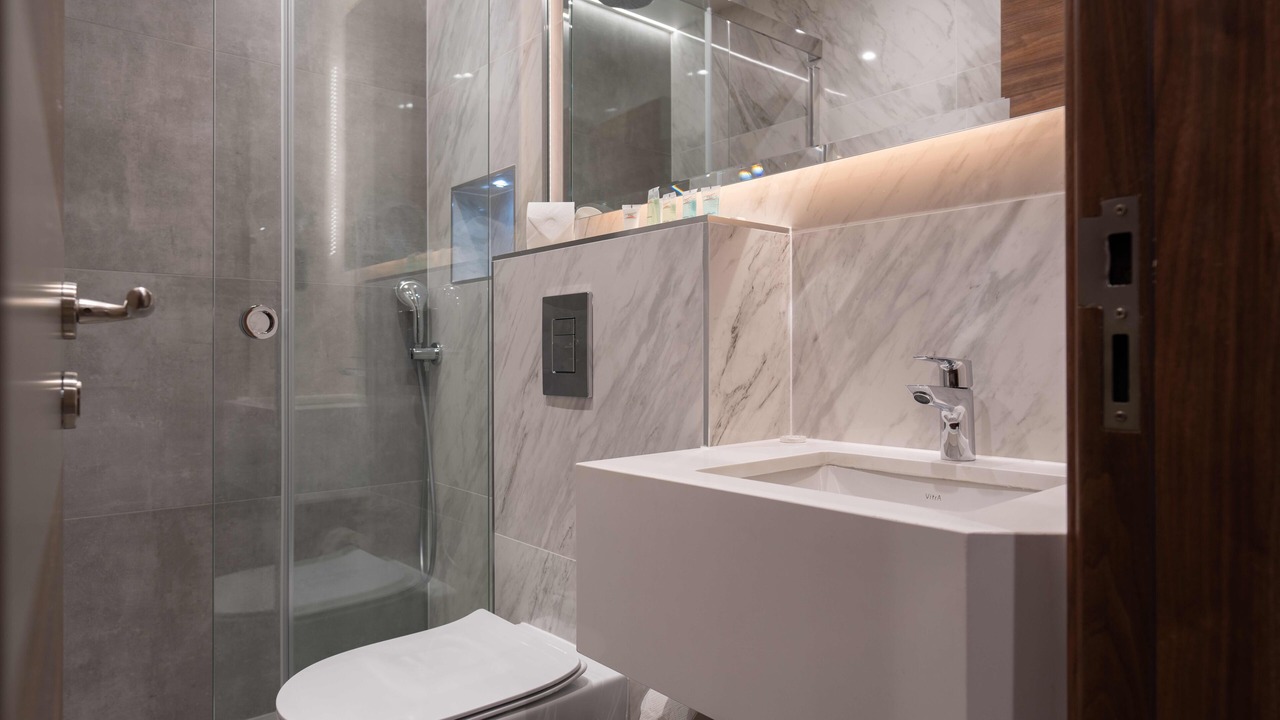 Photo of Others in Earl's Court