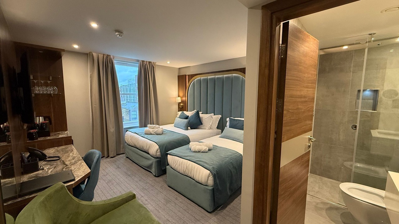 Photo of Bedroom in Earl's Court