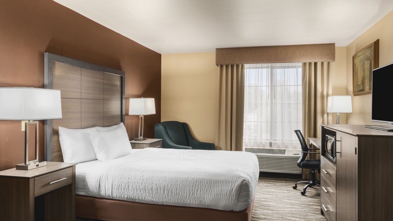 Photo of Bedroom in Hamilton