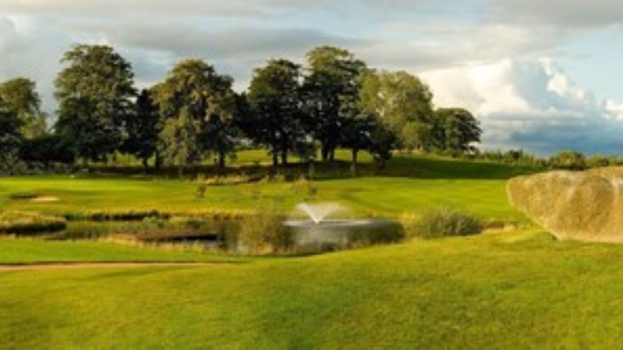 Photo of Others in Oldmeldrum