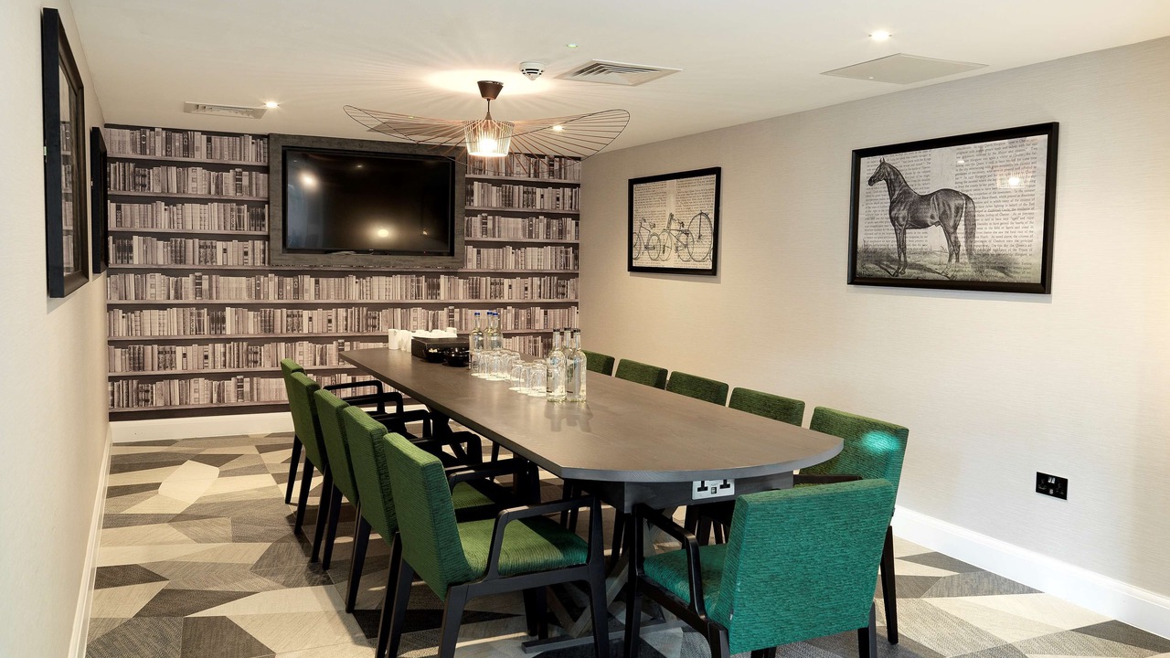 Photo of Others in Hoole