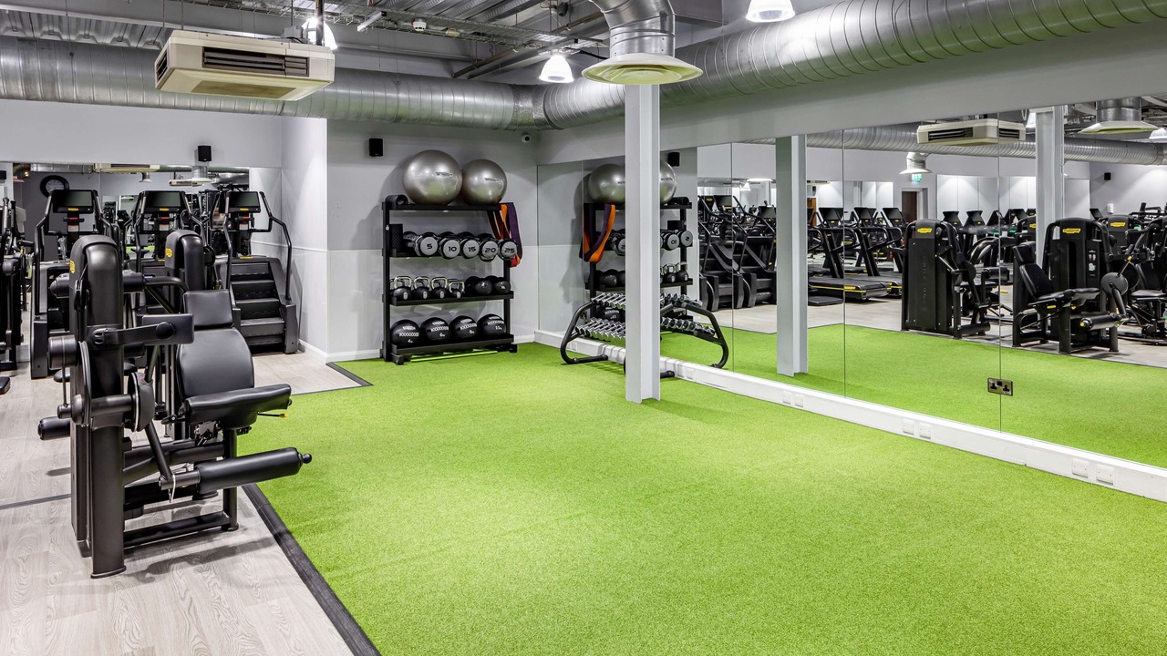 Photo of Others in Hoole