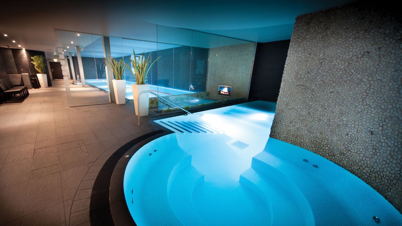 Photo of Others in Hoole