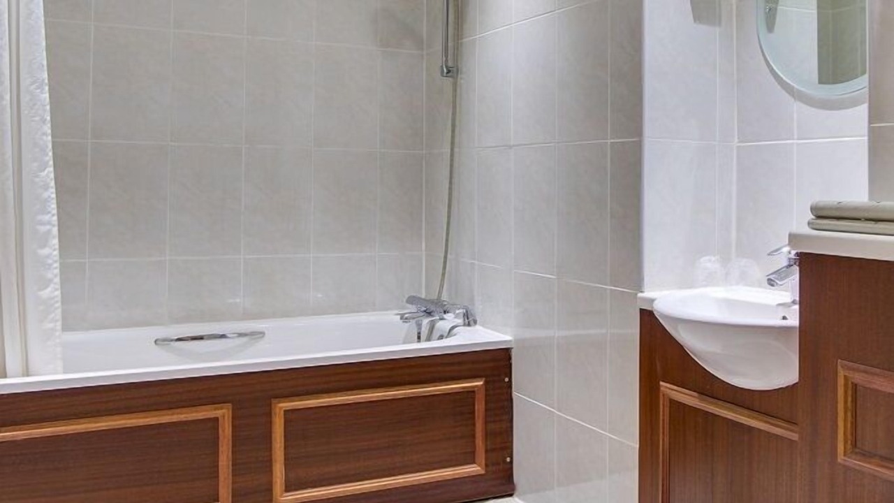 Photo of Bathroom in Edgbaston