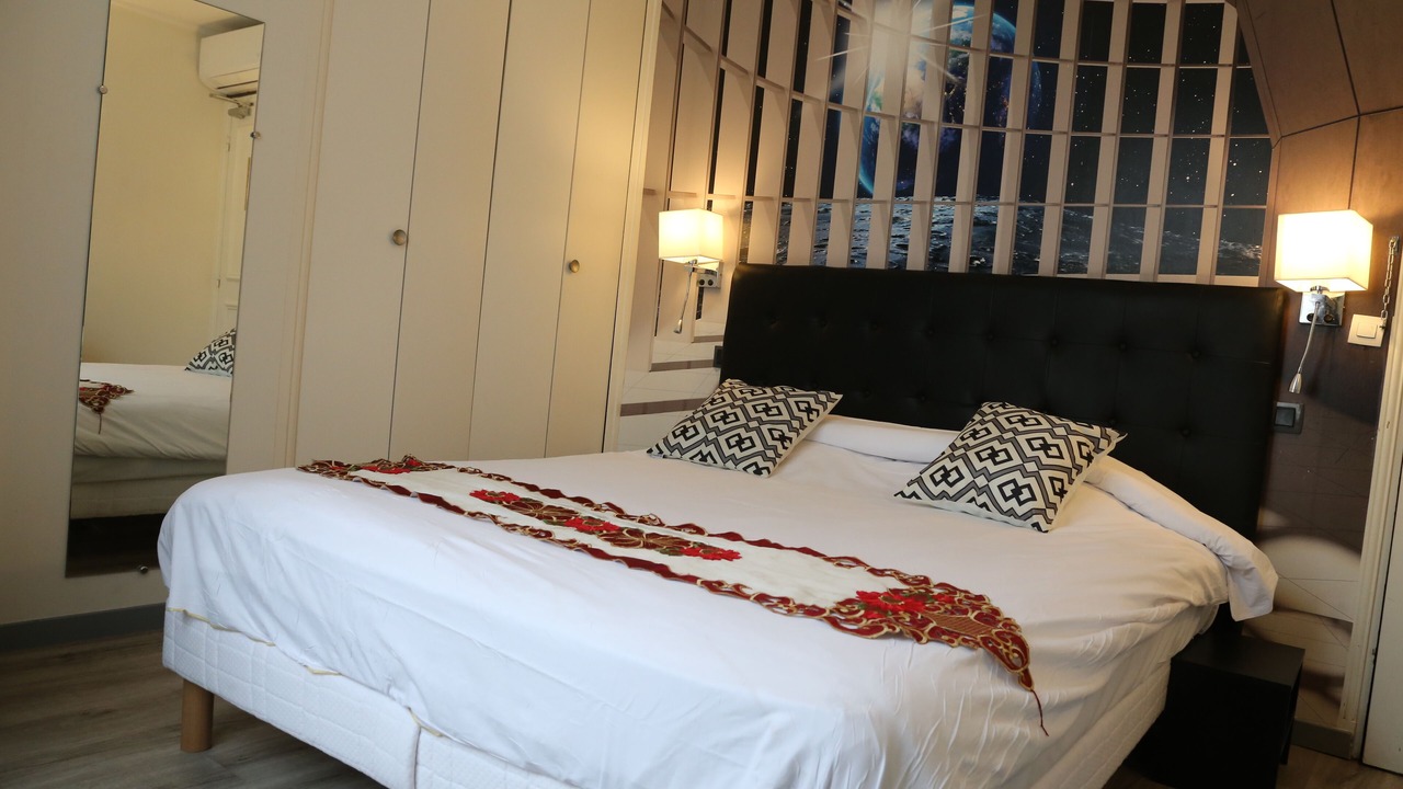 Photo of Bedroom in Puteaux