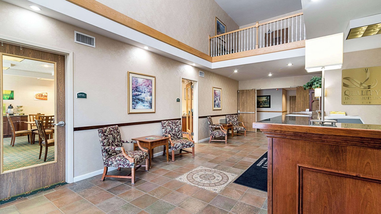 Photo of Others in Central Bridge