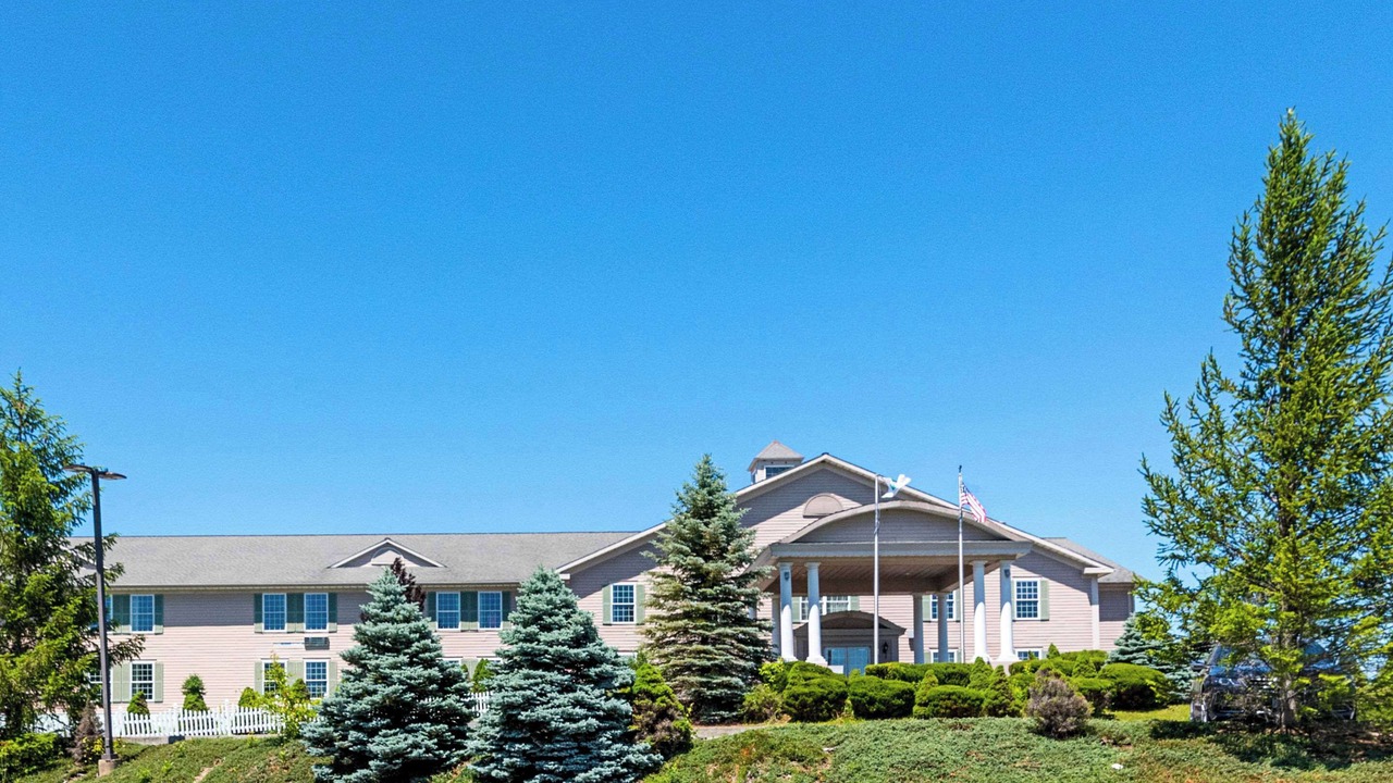 Photo of Outdoor in Central Bridge