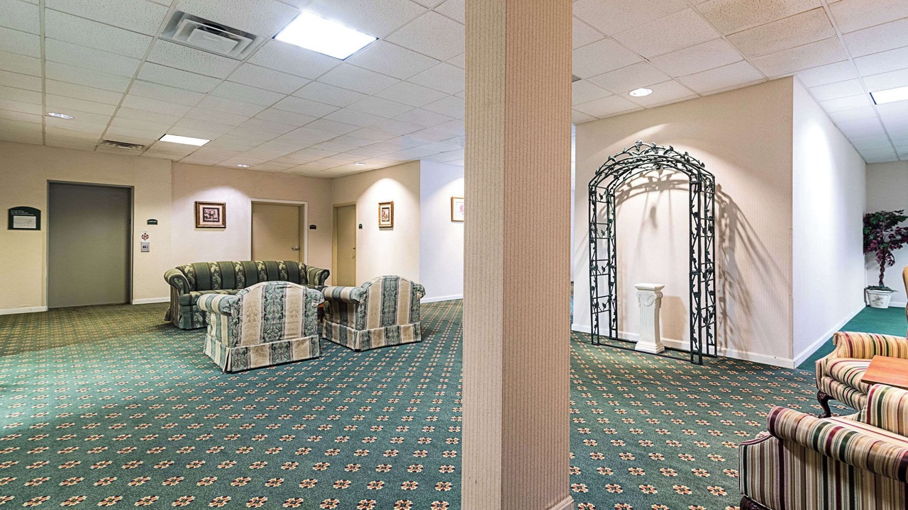 Photo of Others in Central Bridge