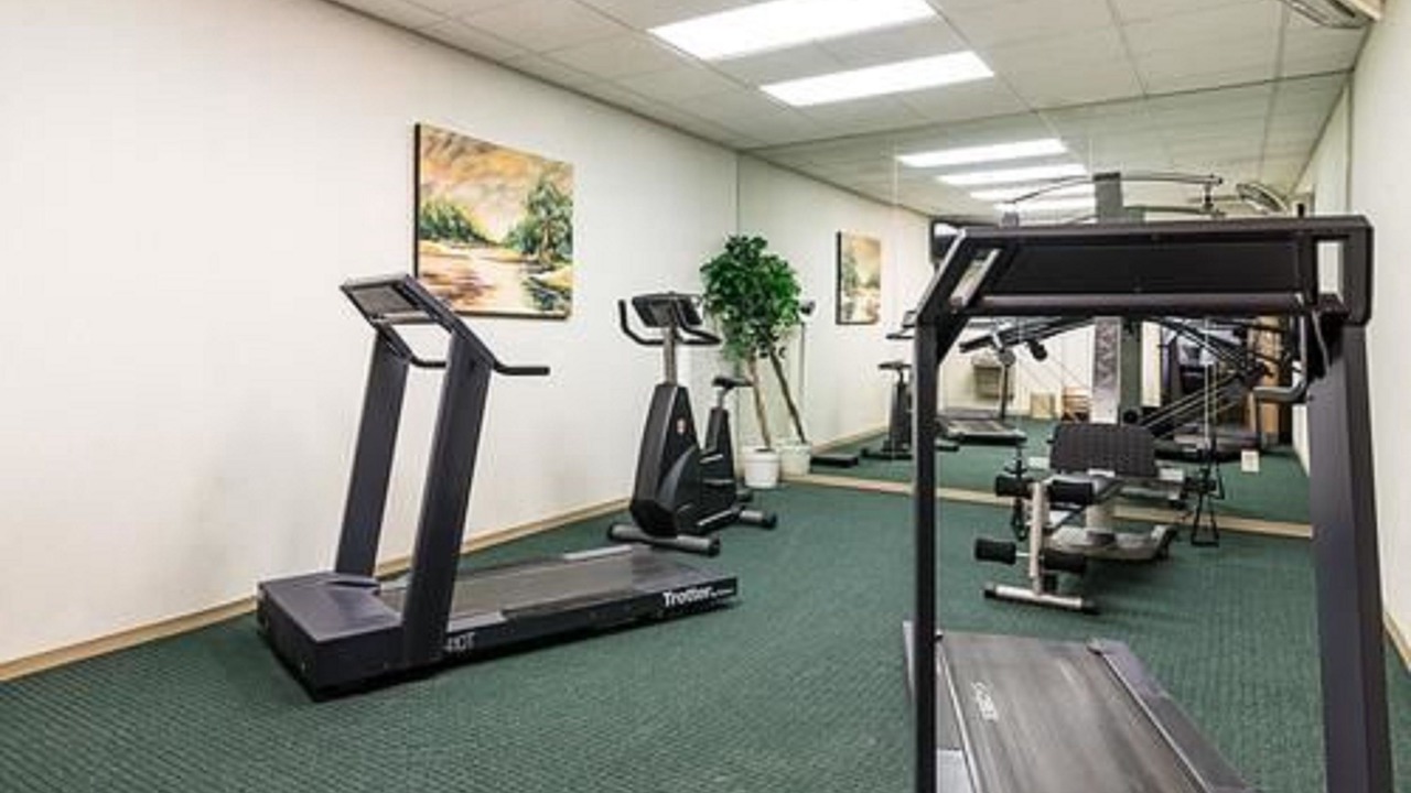 Photo of Others in Central Bridge