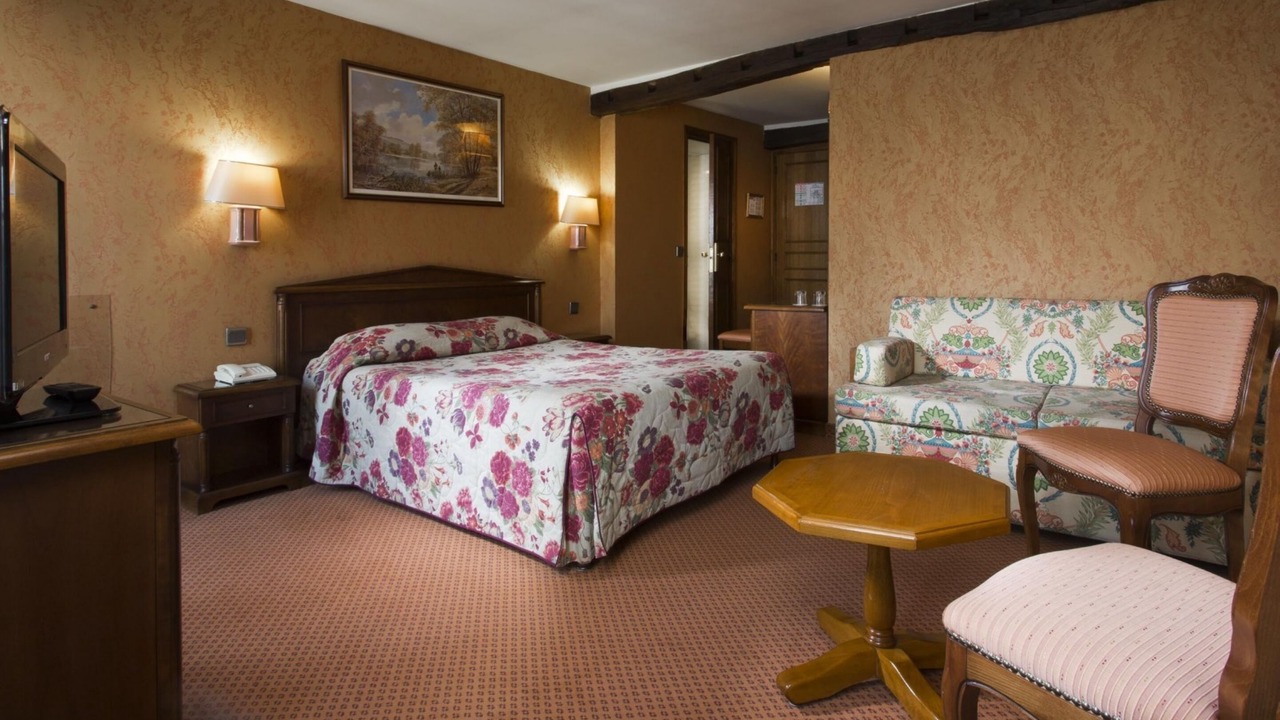 Photo of Bedroom in Arts-et-Metiers