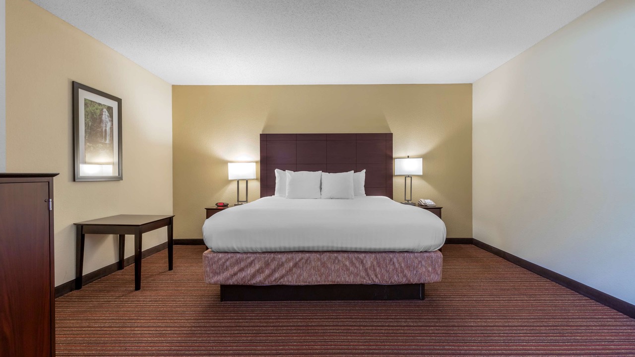 Photo of Bedroom in Normandy Shores