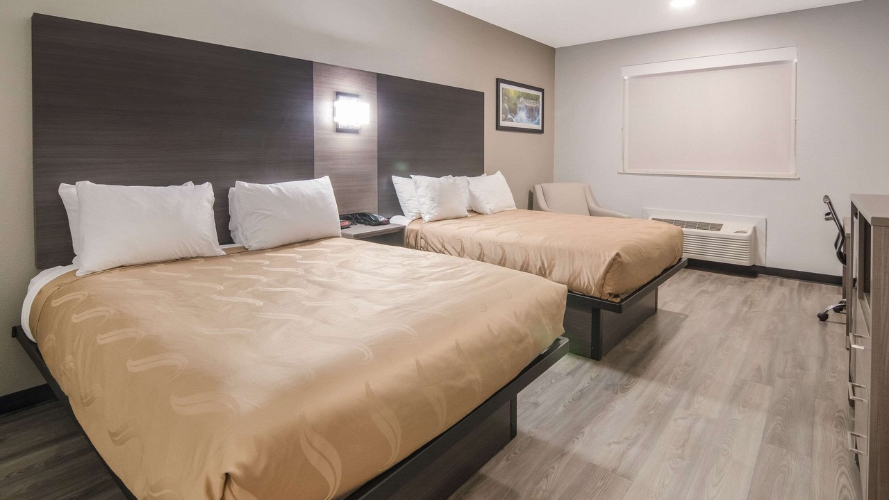 Photo of Bedroom in Fossil Creek