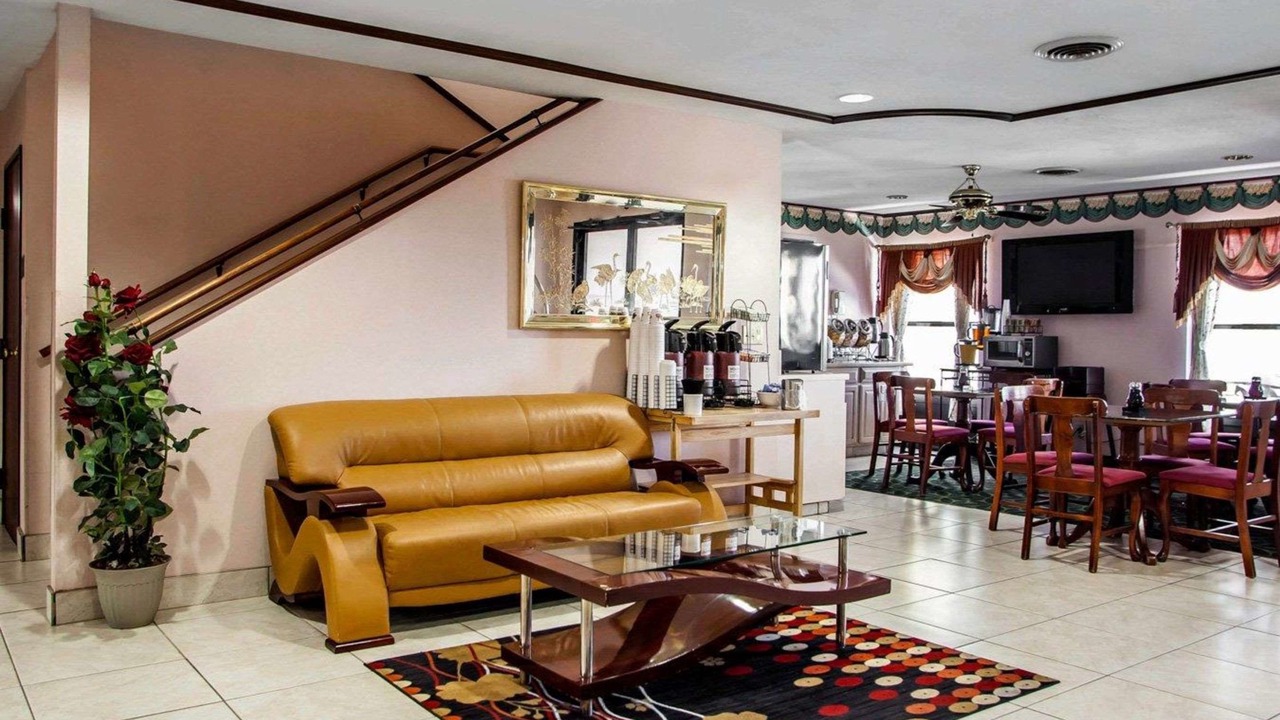 Photo of Others in Arcola