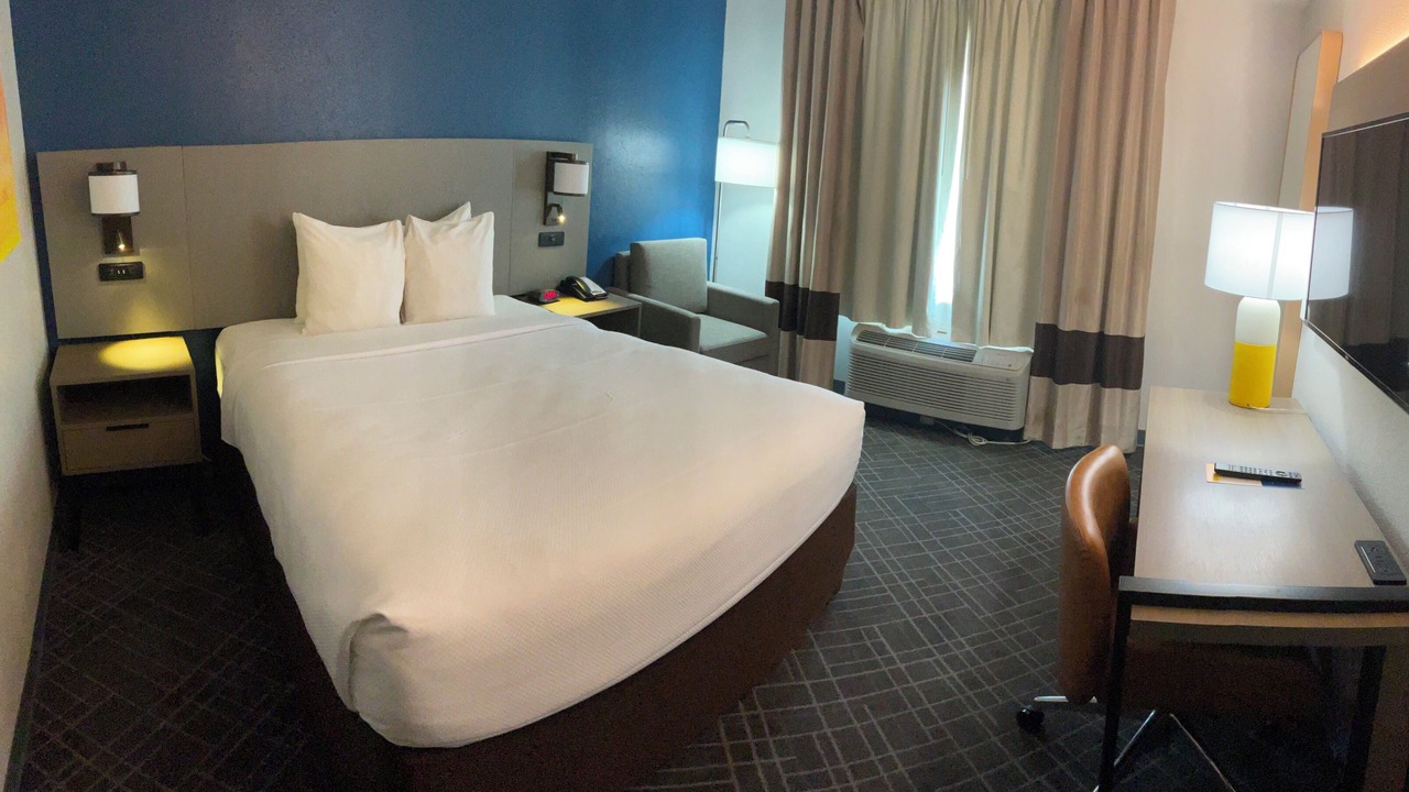 Photo of Bedroom in Shreveport