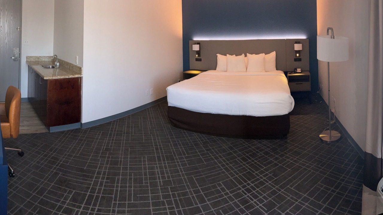 Photo of Bedroom in Shreveport