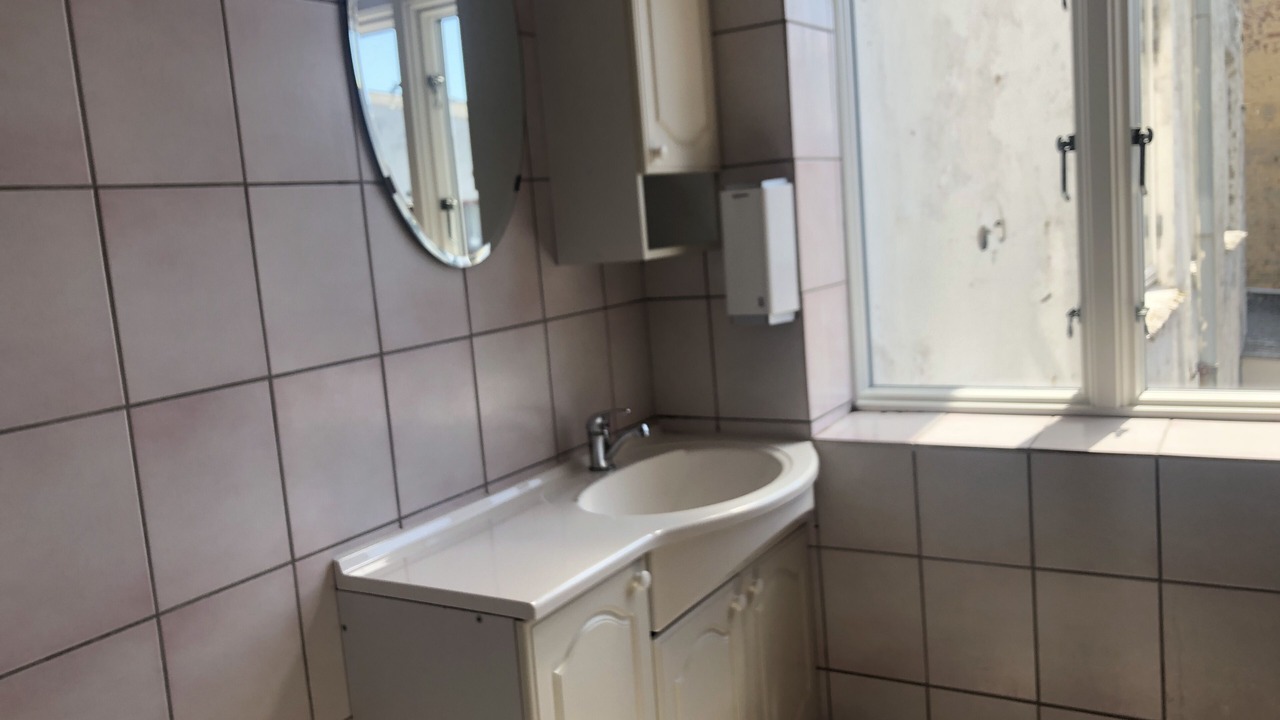 Photo of Bathroom in Logstor