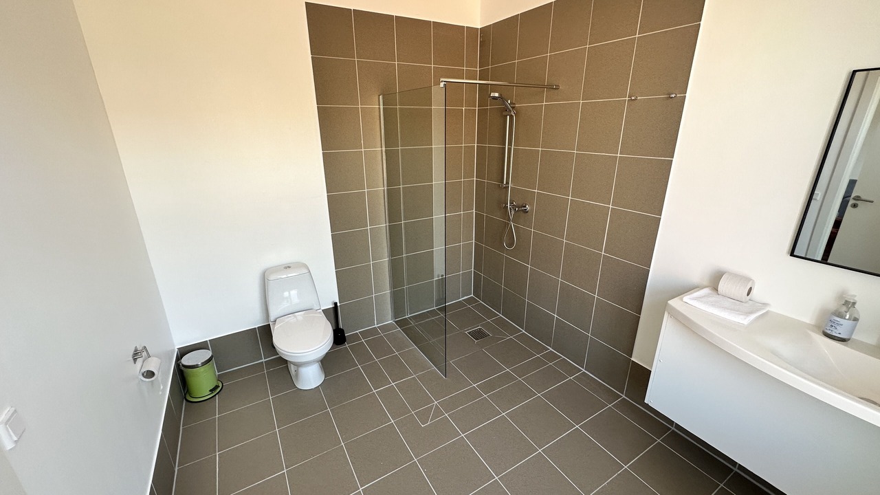 Photo of Bathroom in Logstor