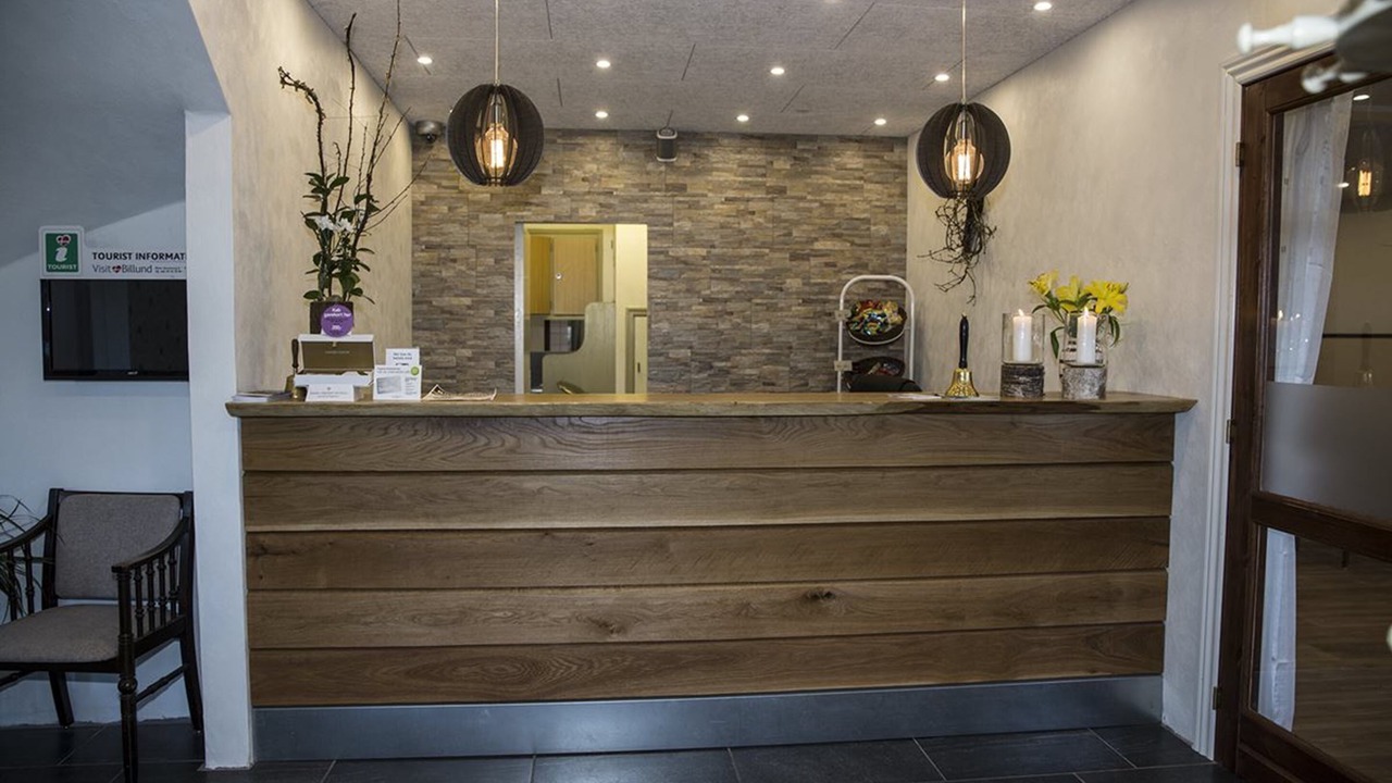 Photo of Others in Sonder Omme