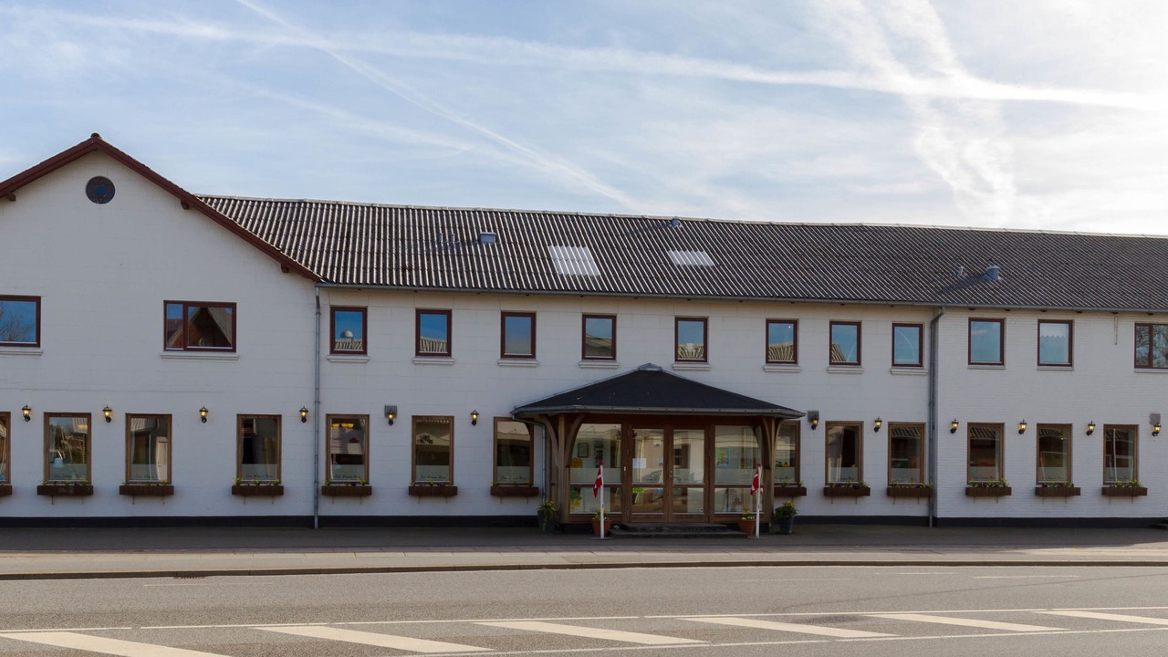 Photo of Others in Sonder Omme