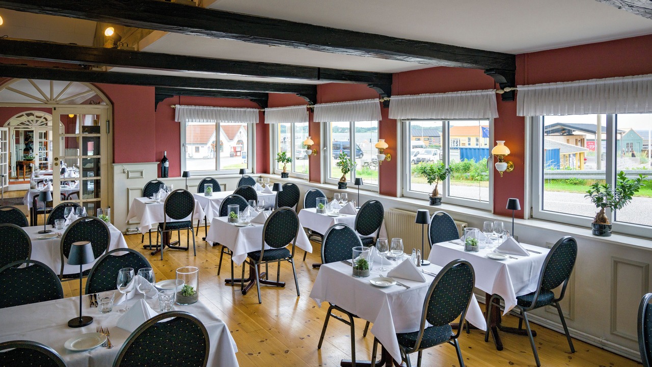 Photo of Others in Hvalpsund