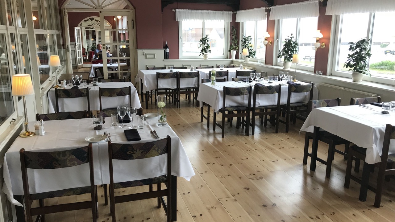 Photo of Others in Hvalpsund