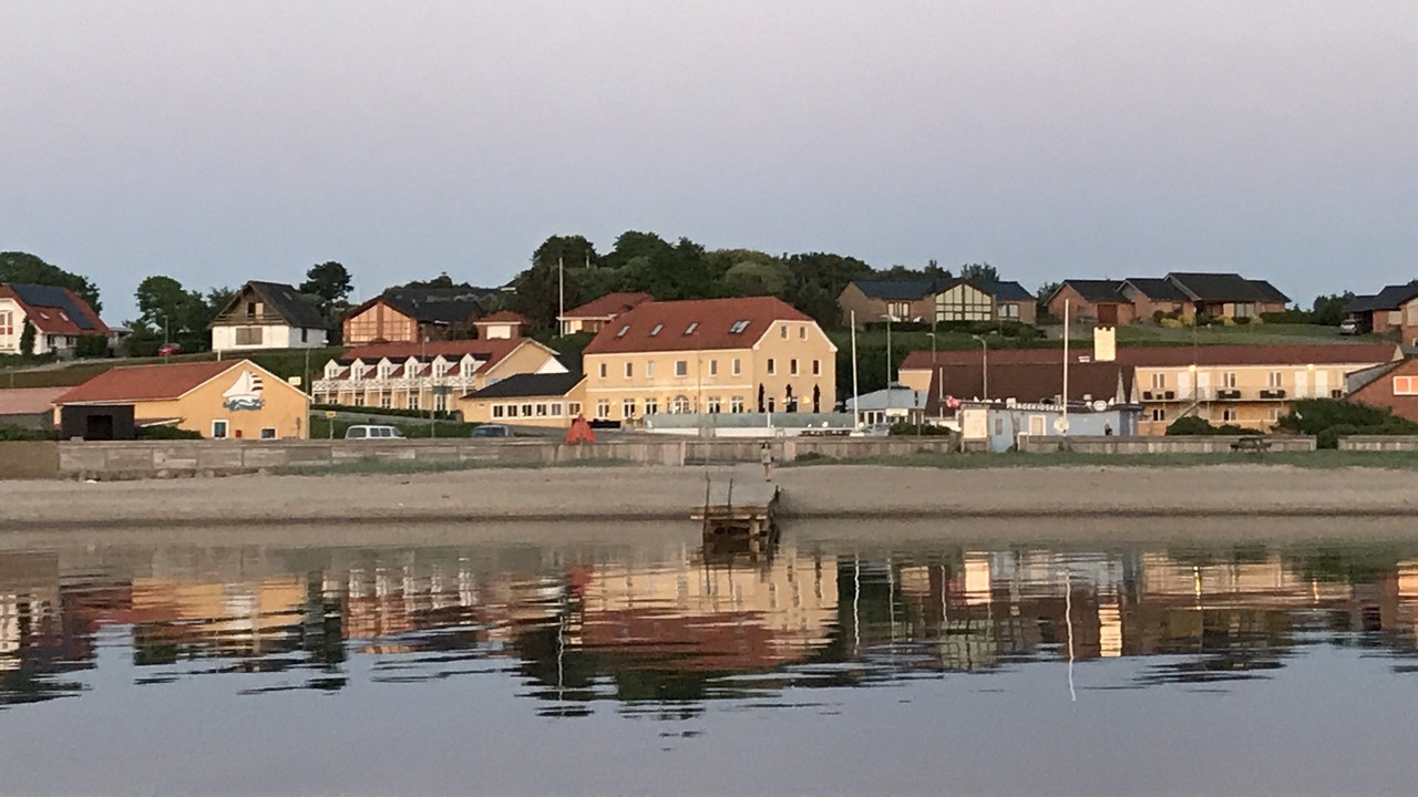 Photo of Buildings in Hvalpsund