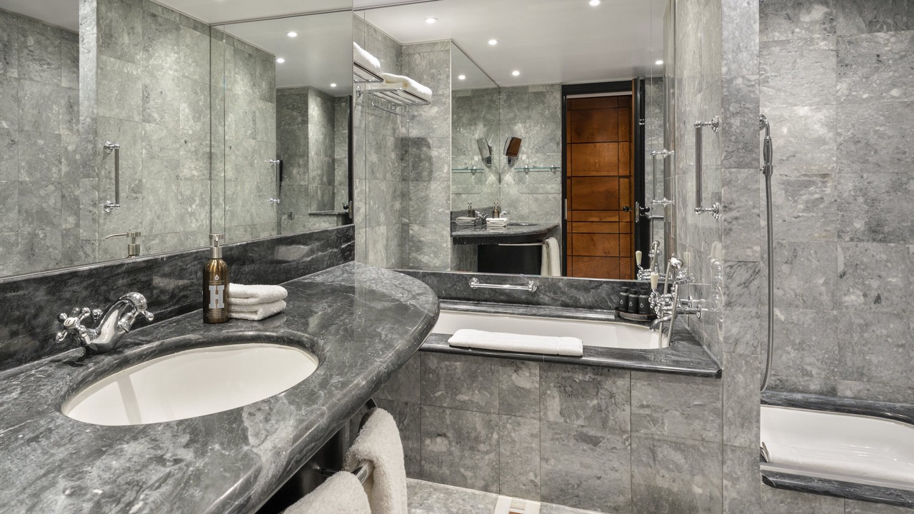 Photo of Bathroom in Belgravia