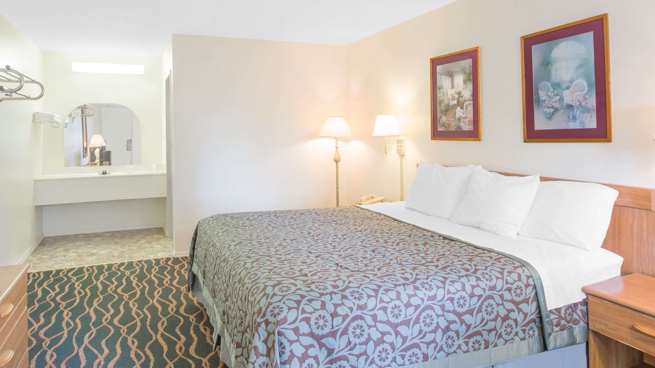 Photo of Bedroom in Hardy
