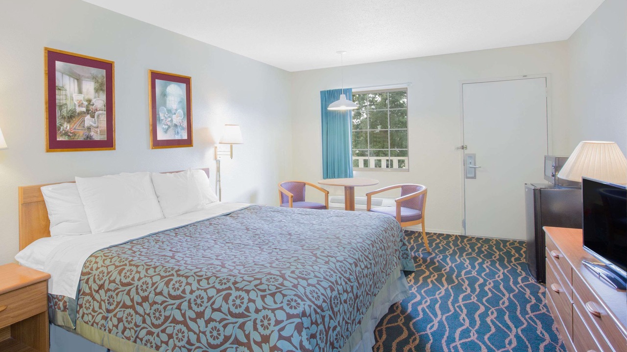 Photo of Bedroom in Hardy