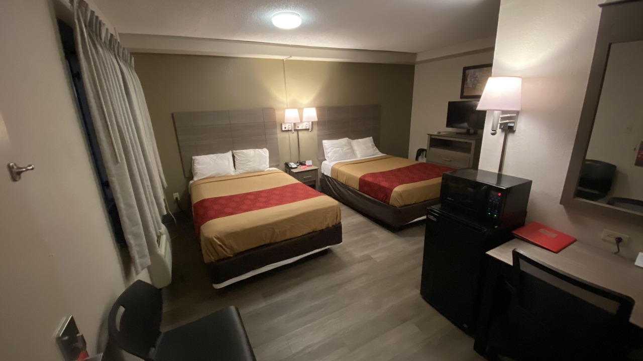 Photo of Livingroom in DeWitt