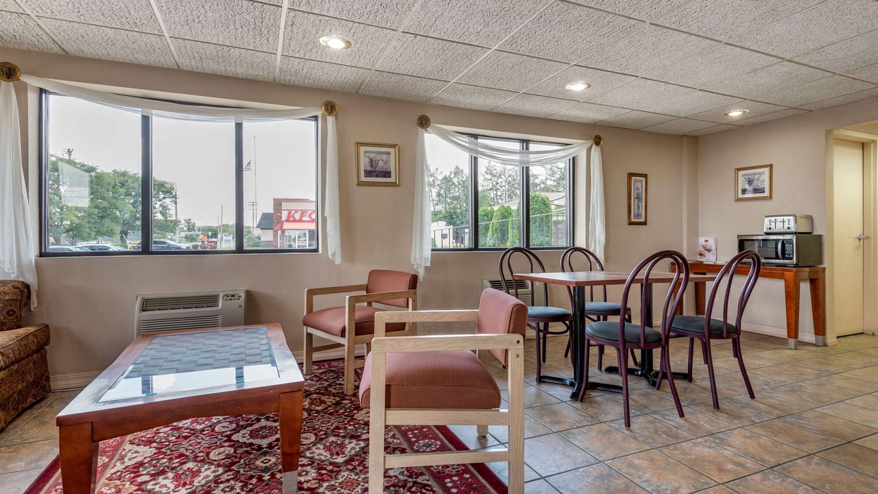 Photo of Others in DeWitt