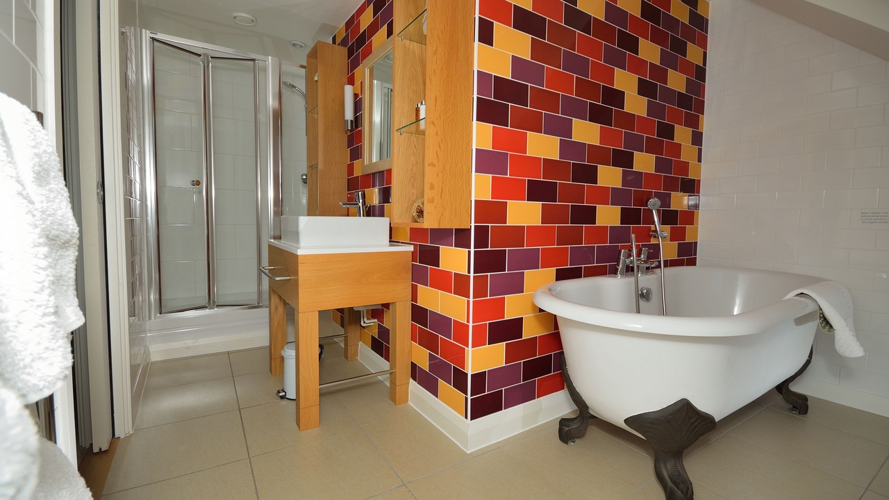 Photo of Bathroom in Aldeburgh