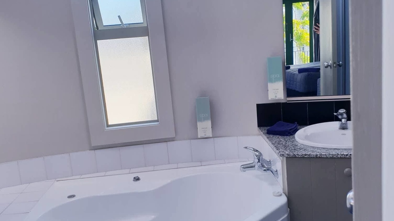 Photo of Bathroom in Greenlane - Ellerslie
