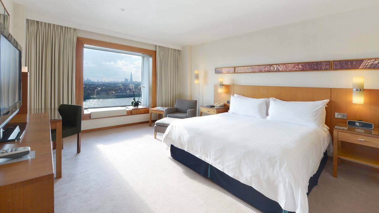 Photo of Others in Canary Wharf