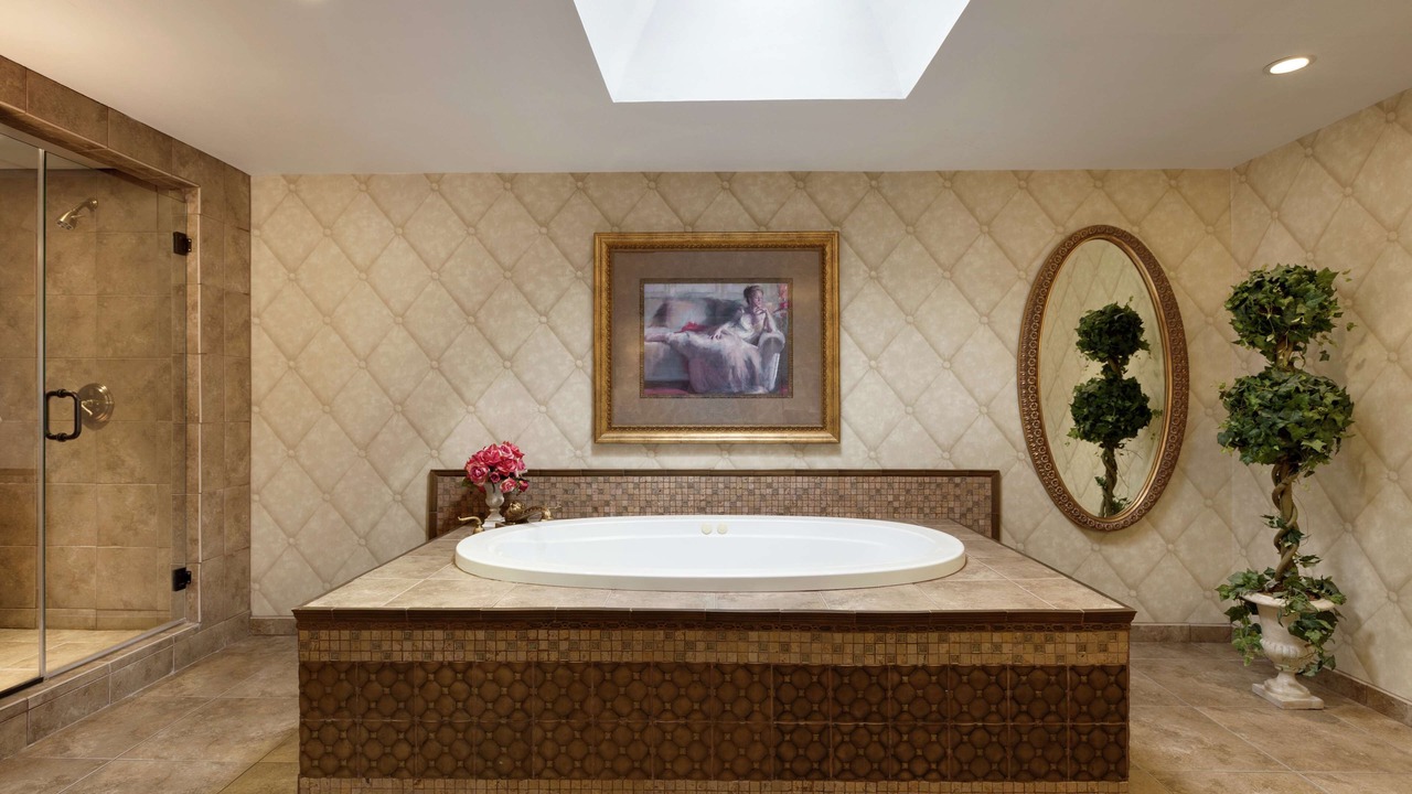 Photo of Bathroom in Bushnell Basin