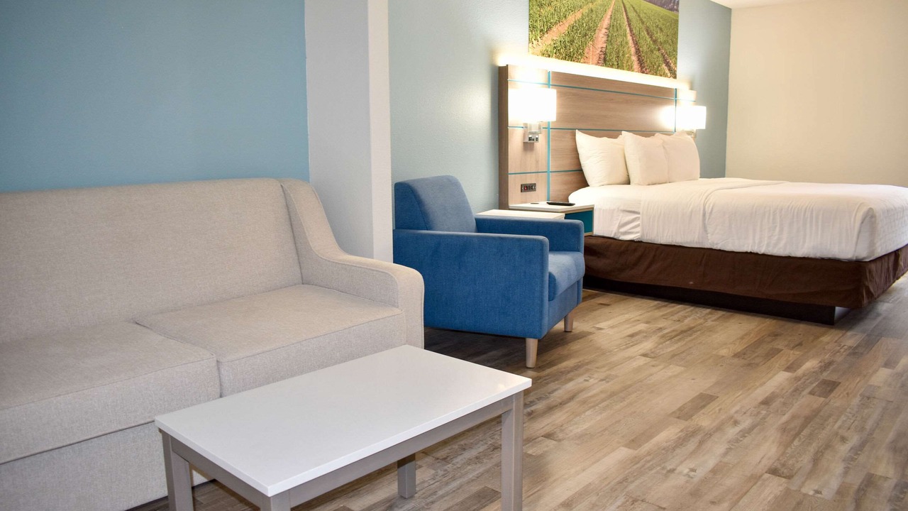 Photo of Livingroom in Vidalia