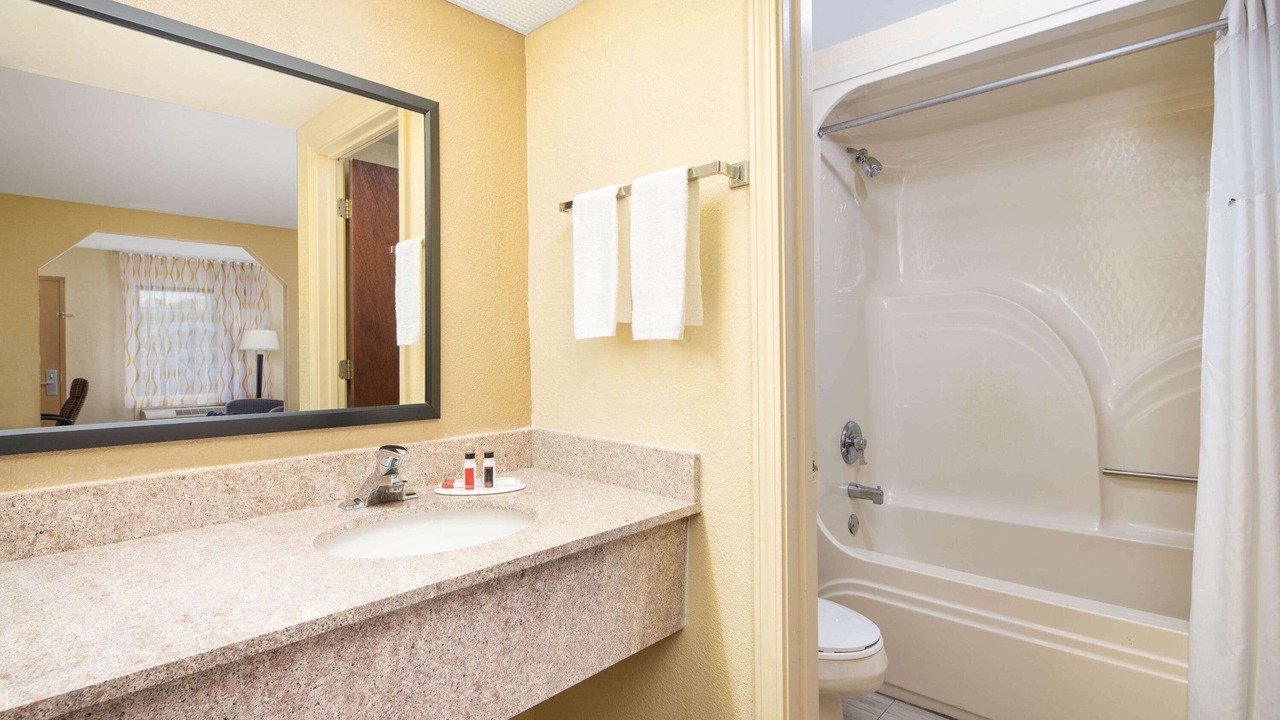 Photo of Others in Thomaston