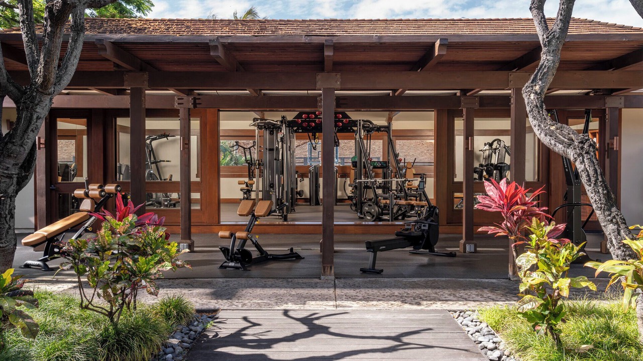 Photo of Others in Kaupulehu