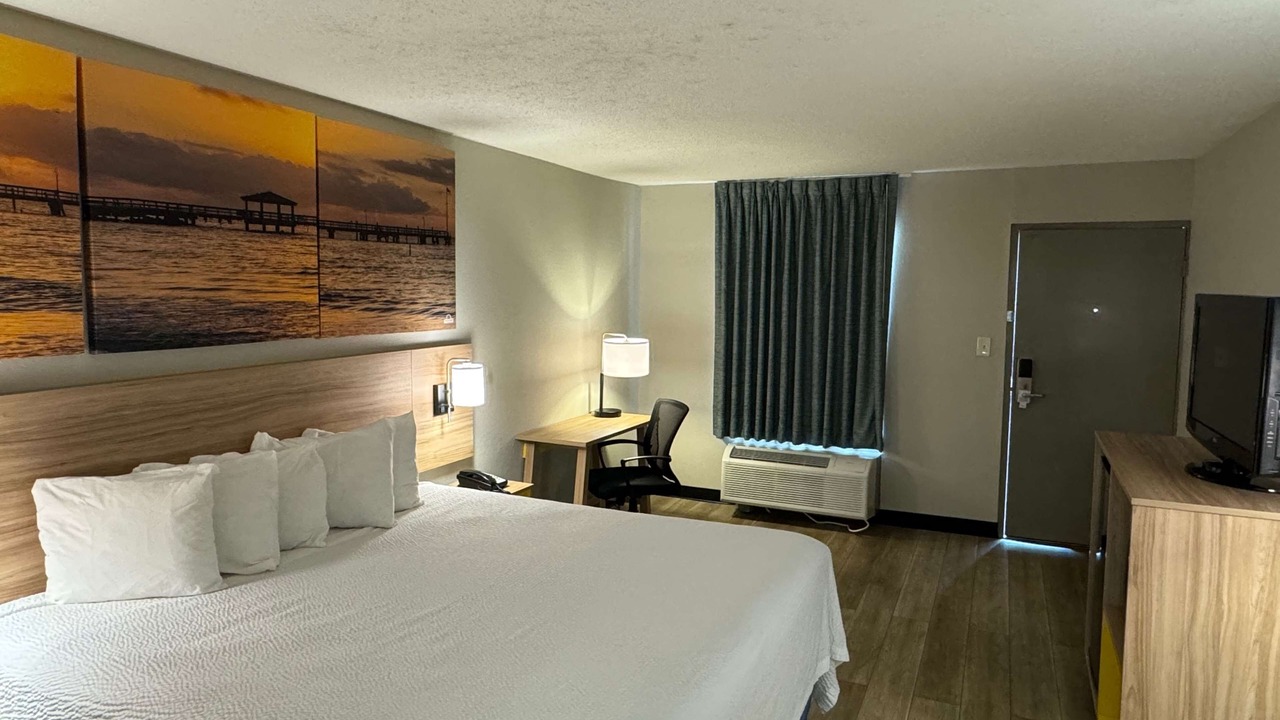 Photo of Bedroom in Crystal River