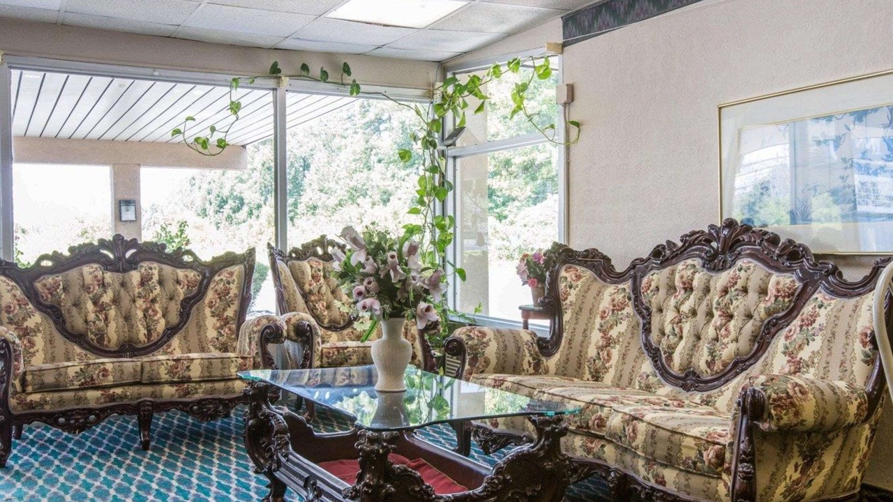 Photo of Others in Gadsden