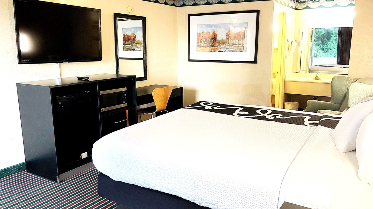 Photo of Others in Gadsden