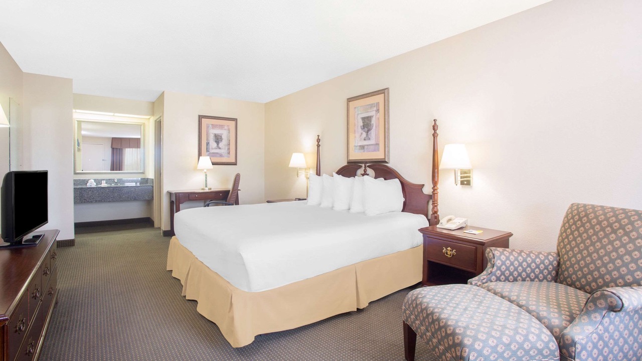 Photo of Bedroom in Metter