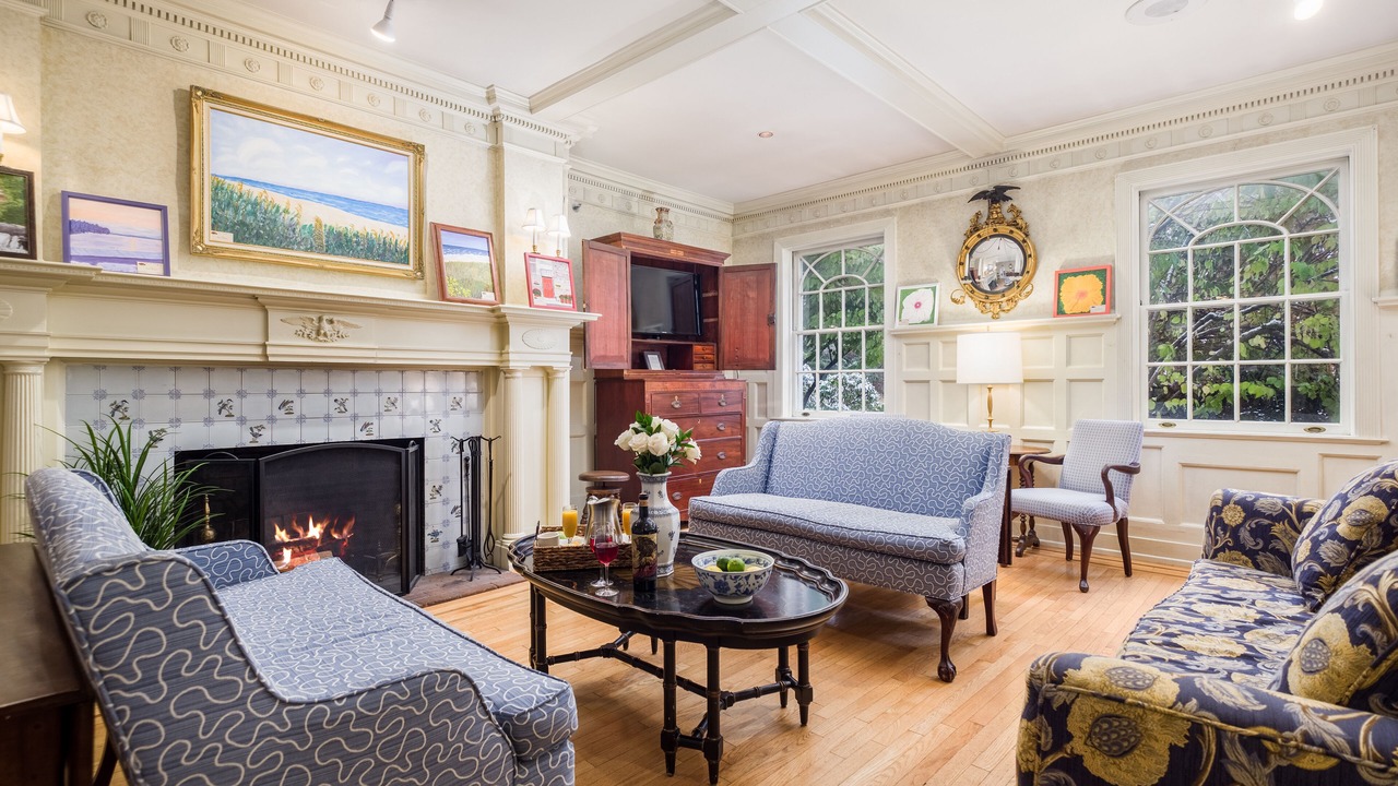 Photo of Others in Simsbury Center