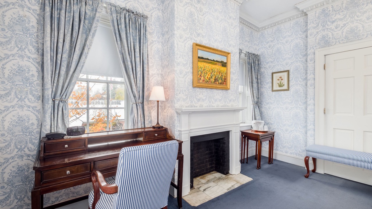 Photo of Others in Simsbury Center